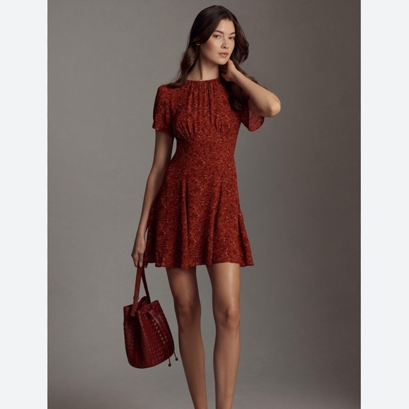 Reformation Lula Mini Dress - Picture 2 of 9
